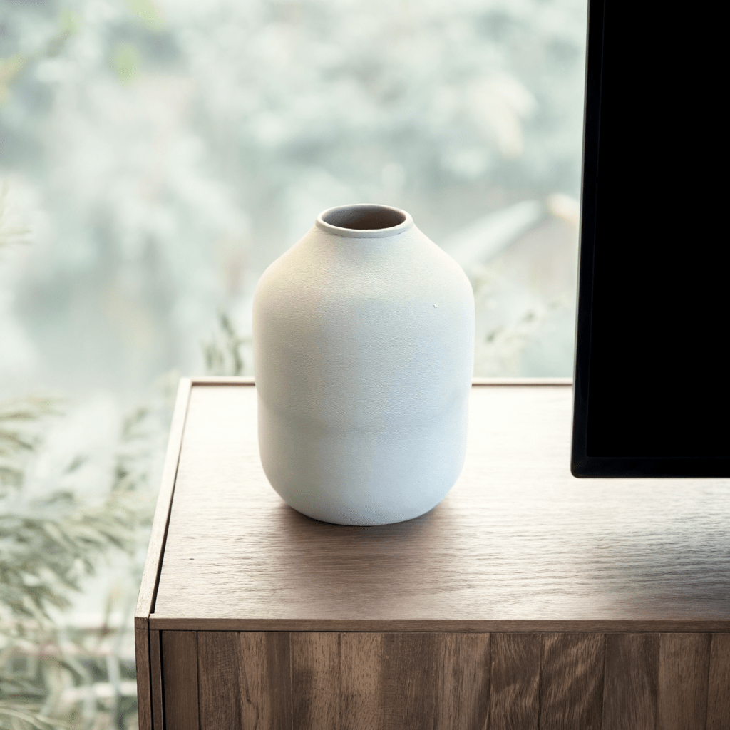 White vase - Elysium Decor